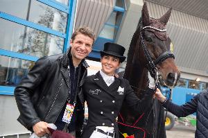 因踢球分居三个月！穆勒：我会想到妻子和家人，但不是想念