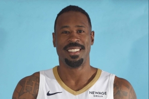 活力满满！小乔丹半场7分钟3中3贡献7分3板 罚球2中1