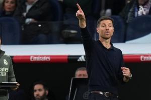 TA：阿隆索在改变皇马更衣室的坏习惯，几周来与部分球员关系紧张