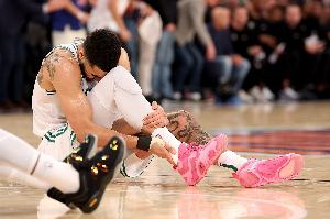 早日归来！塔图姆推特康复打卡：6个月了✅