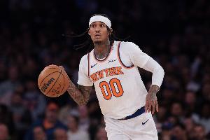 找回手感！克拉克森第二节4投3中&3罚全中 单节得分上双