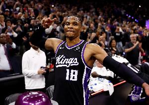 后卫篮板王！威少：老实说 我觉得我是历史上篮板最好的后卫