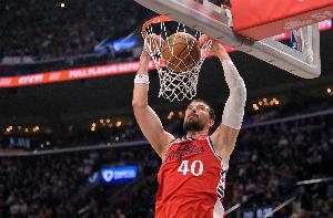 无力回天！祖巴茨12中10空砍21分15板4助 正负值-10