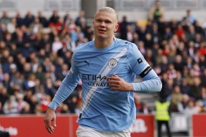 曼城10月队内最佳进球：哈兰德对布伦特福德打入的制胜球