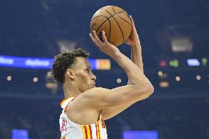 丹尼尔斯：小时候看了很多威少比赛 防守端我向小佩顿&塞布尔学习