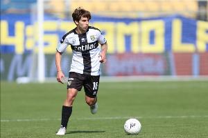 罗马诺：尤文很难明年1月引进大牌中场，帕尔马无意放走贝尔纳贝