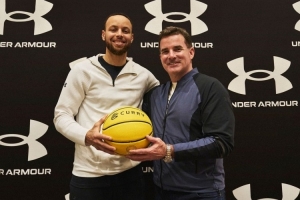 库里声明：安德玛在我生涯早期便给予信任 对此我永远心怀感激