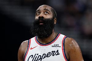 难兄难弟！ESPN预测明日胜率：快船43.8% 独行侠56.2%