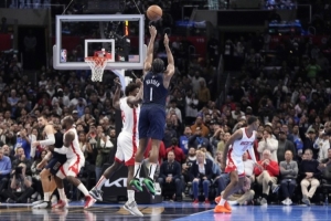 费尔顿：哈登来火箭吧 他们可以送出小贾巴里和谢泼德来换