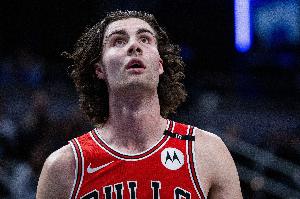 失误略多！吉迪21中9空砍26分12板13助三双 有6失误&双加时仅3分